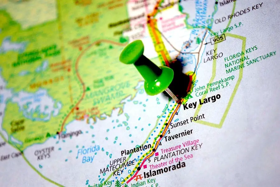 Green push pin in map at Key Largo